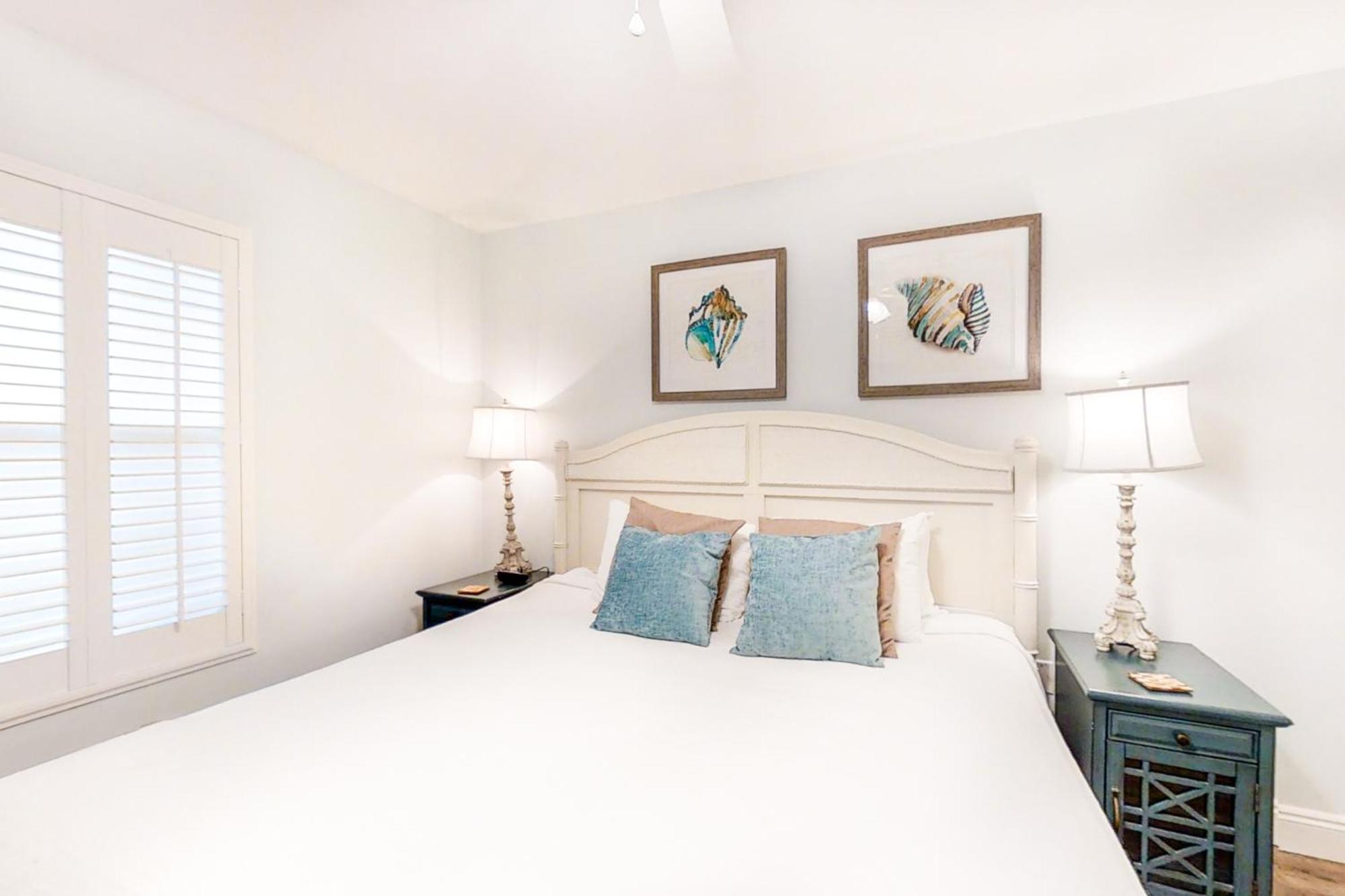 Pelican Beach Resort Destin Rum bild